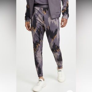 RARE Lululemon x Robert Geller Take Moment Men’s Size Small 28" Camo Jogger EUC